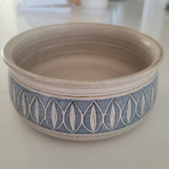 Zion Studio Pottery Vintage 1982 Bowl Blue - Picture 4 of 8